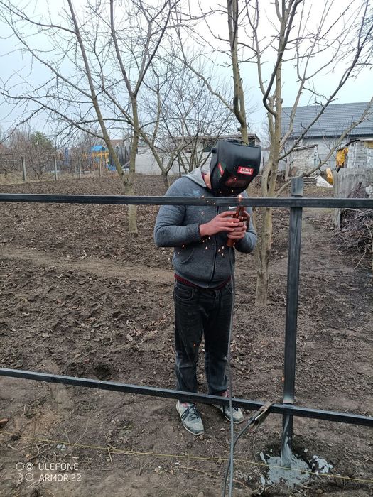 Зварювальні роботи, навеси,забори з профнастилу