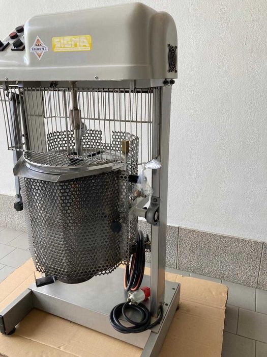 maquina planetária de cozer creme compotas marmelada pastelaria  a gás e eletricidade