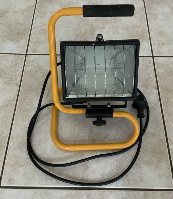 Lampa projektor halogenowy ANS model NXS 500