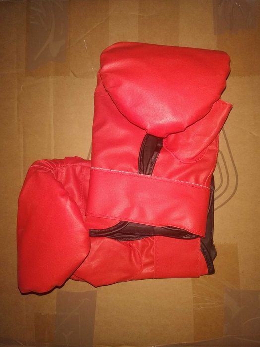 Продаж настінного боксу