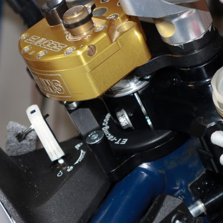 Suporte de amortecedor de direção KTM 690 Husqvarna 701 GAS GAS 700