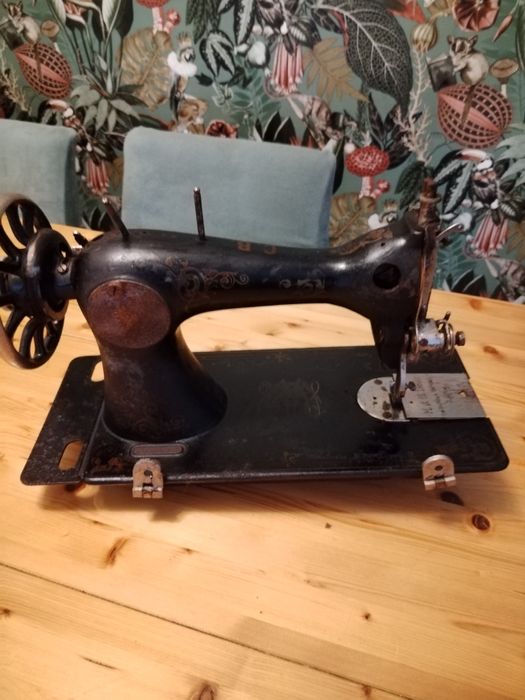 Máquina de costura antiga
