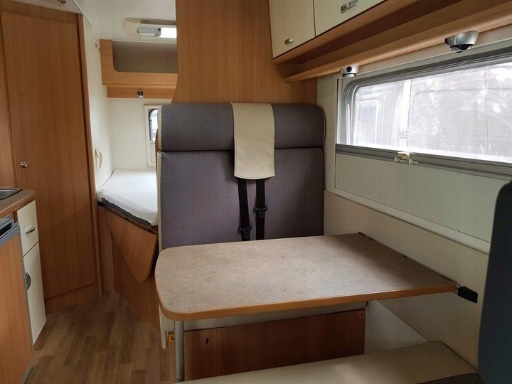 Wynajem kampera 6-os AHORN 660 - wypożyczalnia Ecamper.pl Augustów