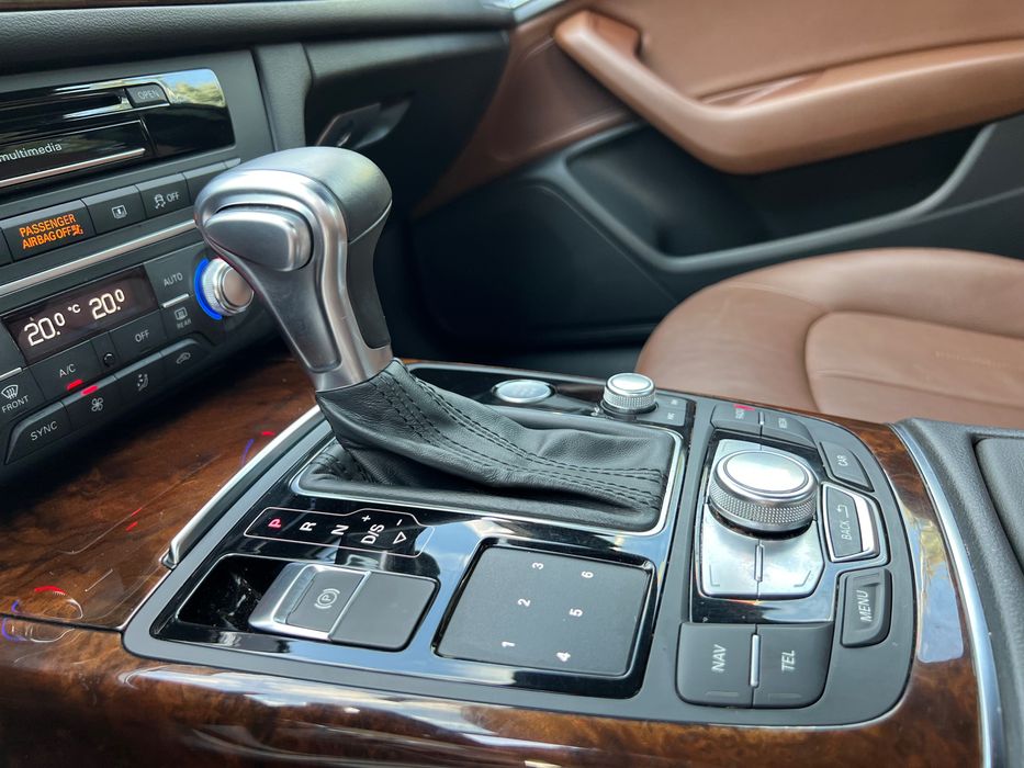 Продам авто Audi a6 идеал !