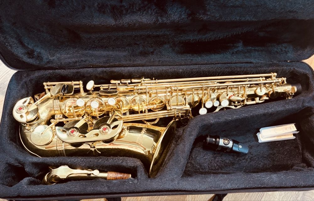 Saksofon alt Mendini By Cecilio MAS-L+92D+PB Gold Lacquer E Flat Alto Sax