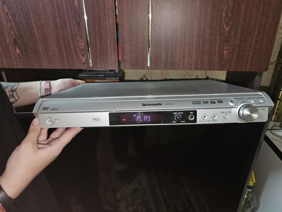 Продам DVD Panasonik SA-HT340,