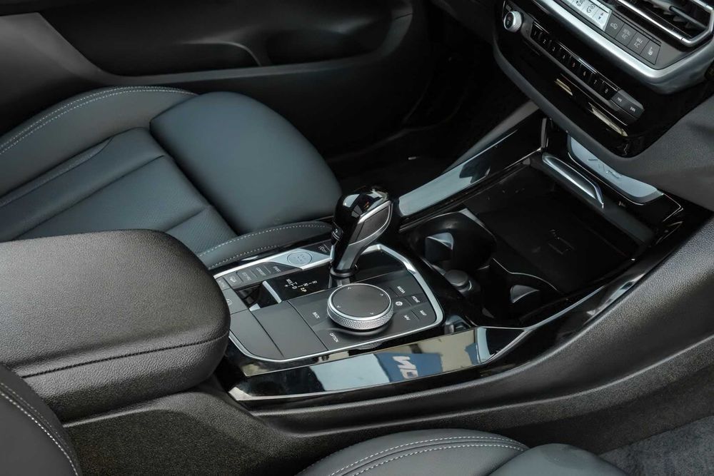 BMW X3 xDrive30i      2023