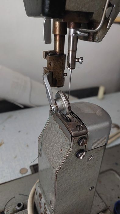 Промышленная швейная машина Minerva