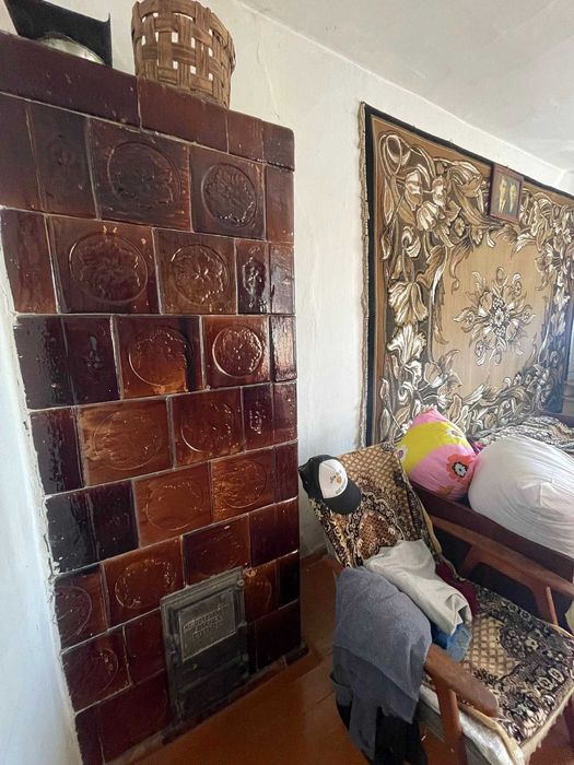 Цегляний будинок в с. Сілець, 7 км від Шептицького