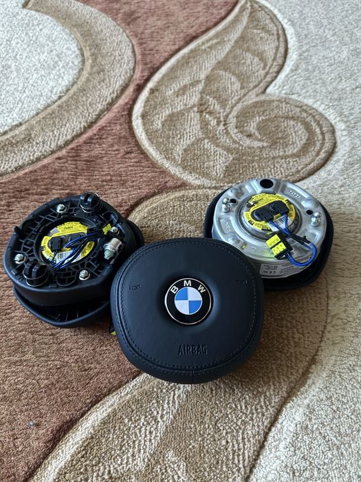 Подушка airbag M руля BMW G20 G22 G26 G30 G05 G06 G07 G11 G12 G01 G02