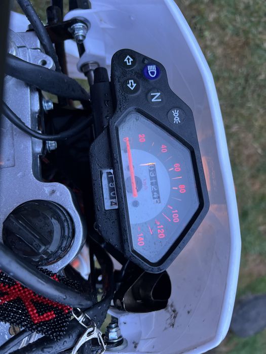 Продам мотоцикл crdx 200