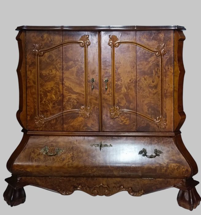 Антикварний комод -шафа