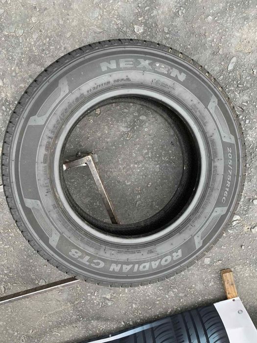 Шини 205/75 R16C пара Nexen 6,7мм, 205 75 16C