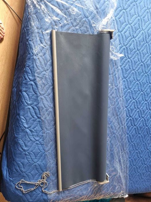 Estore blackout azul