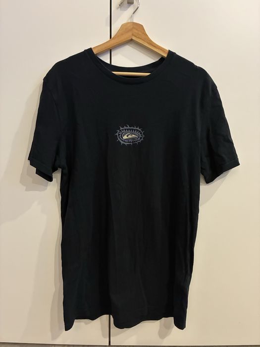 T-shirt Quiksilver Real Surfing Preta – Tamanho M