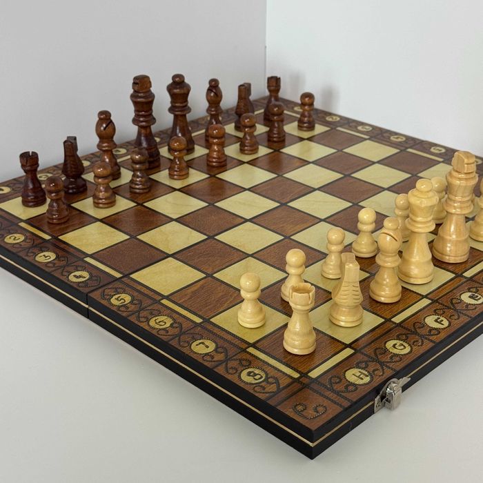 Набор шахматы, шашки, нарды с магнитом 3 в 1 7704 (доска 39x39 см)