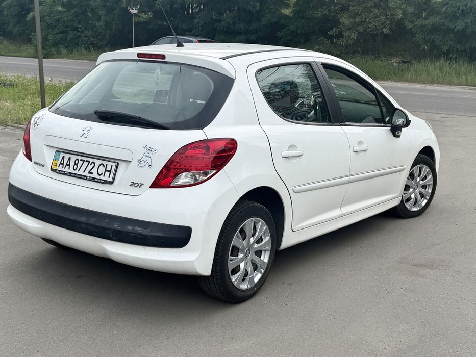 Продам Пежо Peugeot 207