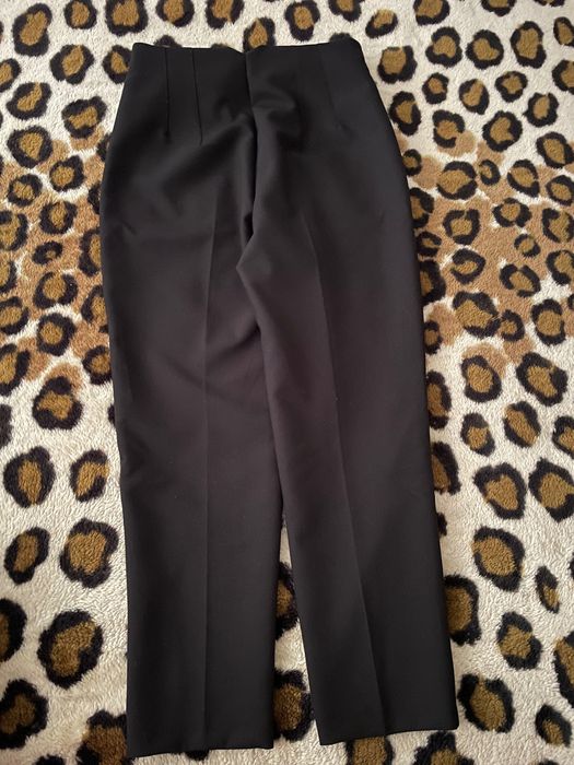 Calças Zara alfaiataria pretas clássicas com bolsos