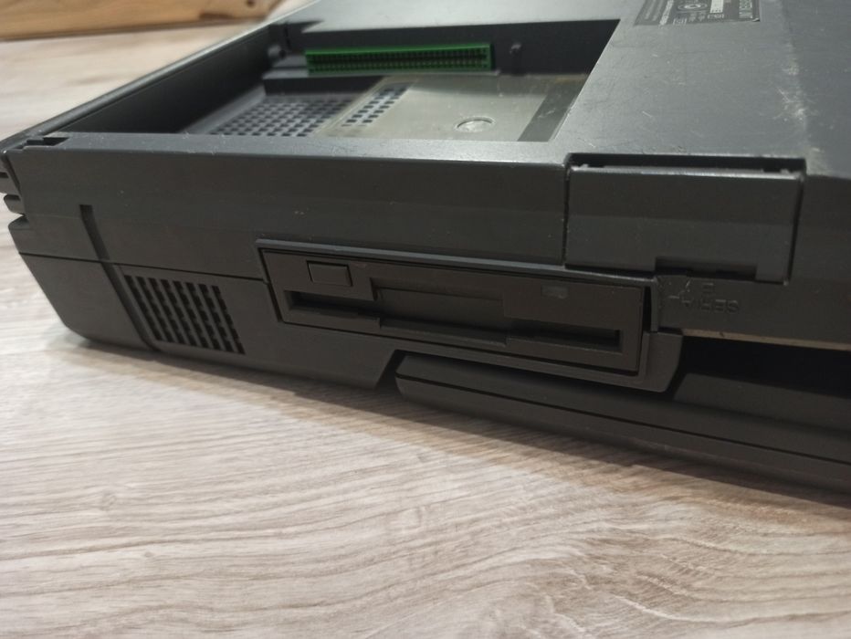 Toshiba T3100/40 retro