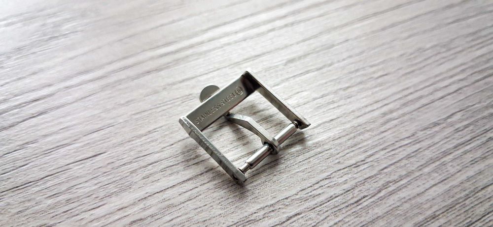 Oryginalna klamerka do zegarka OMEGA 16mm na pasek 18mm