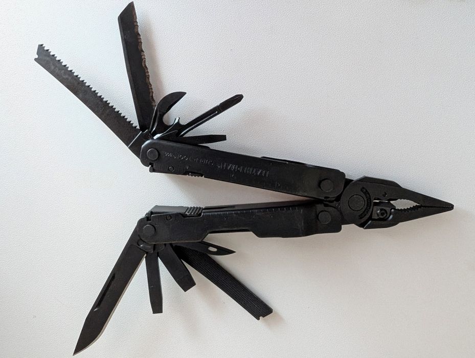 Мультитул Leatherman Super Tool 300, для військових