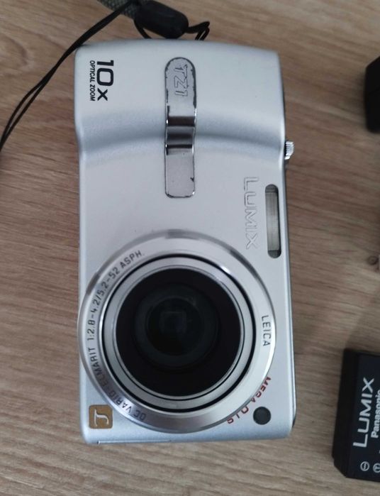 Aparat fotograficzny Panasonic DMC-TZ1