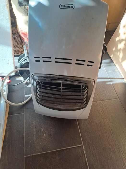 Aquecedor a gás Delonghi