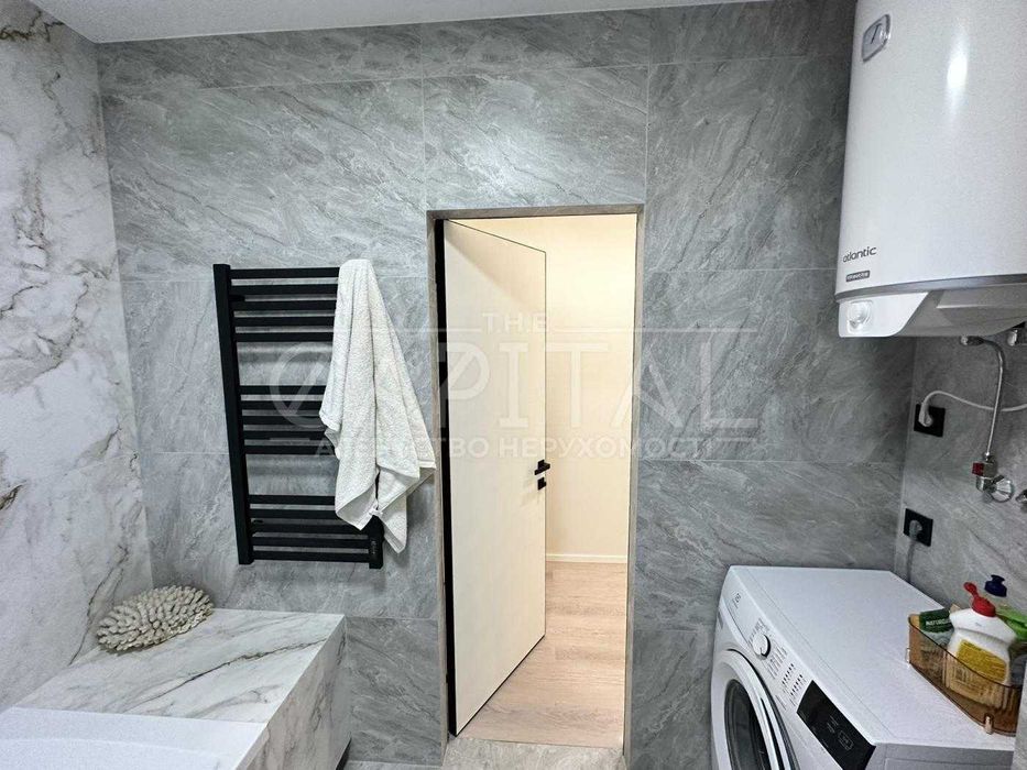 Продаж  ЛИКО ГРАД 3 кімнати  Максимовича Михайла ГЕНЕРАТОР