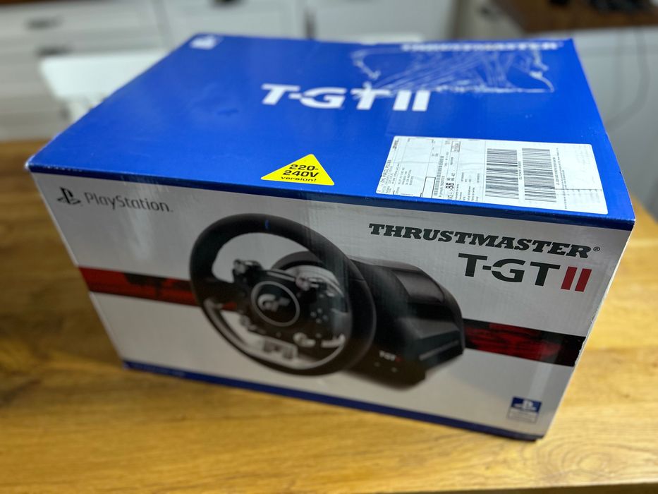 Thrustmaster T -GT2 + T -LCM