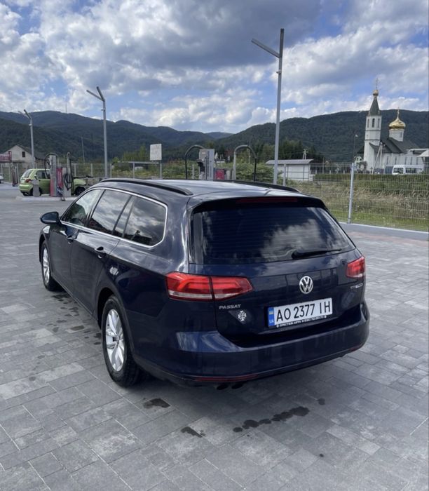 Фольцьваген Пассат в8