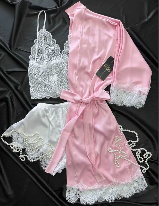 Шовковий халат для дому та мереживний топ з шортиками 42/44/46/48/50