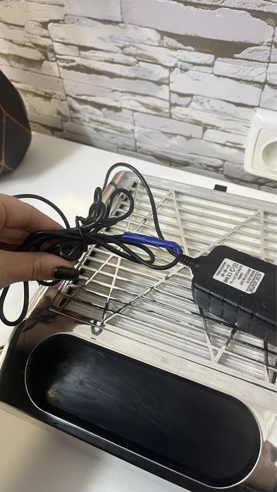 Витяжка BQ-858-8 для манікюру