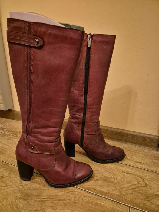 Kozaki wysokie bordowe 36