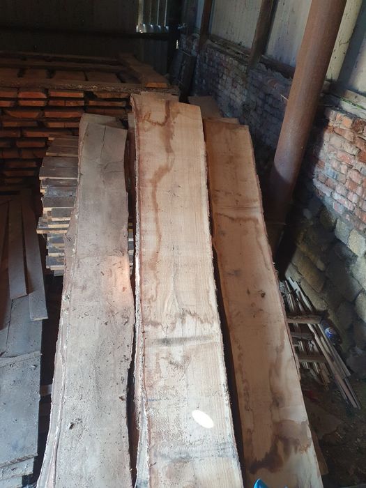 Дошка дубова необрізна 30мм та 50мм 1-3сорт 2,5м.  волога 12-14%.