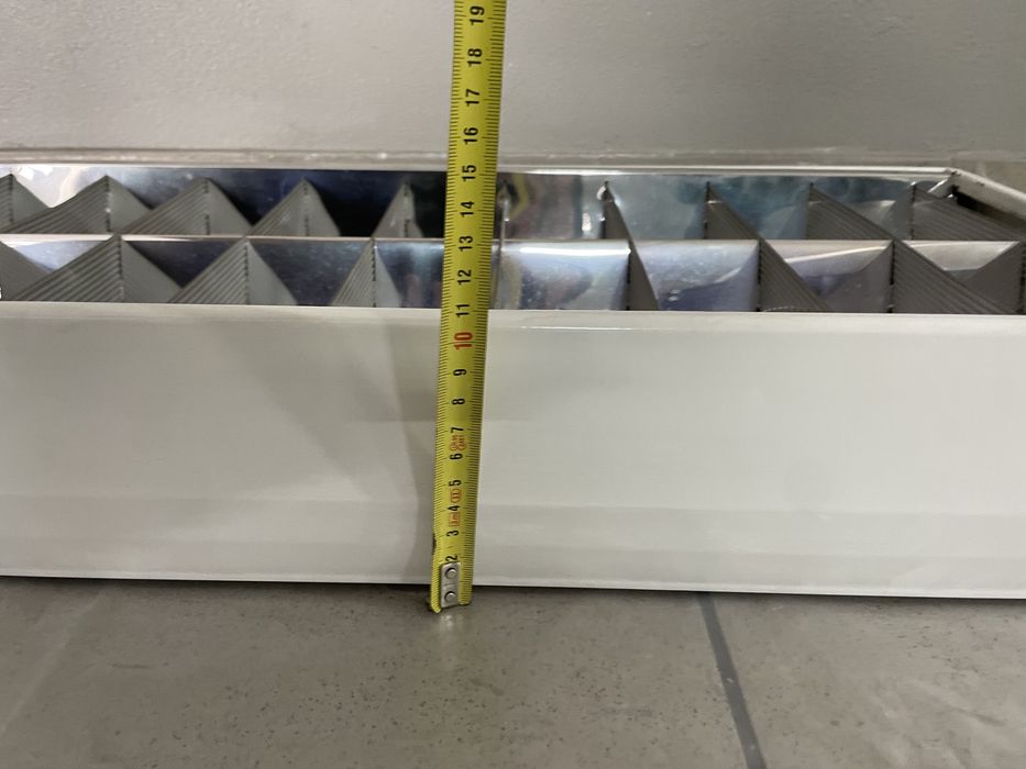 CANDEEIRO DE TETO - Armadura - Lâmpadas Fluorescentes