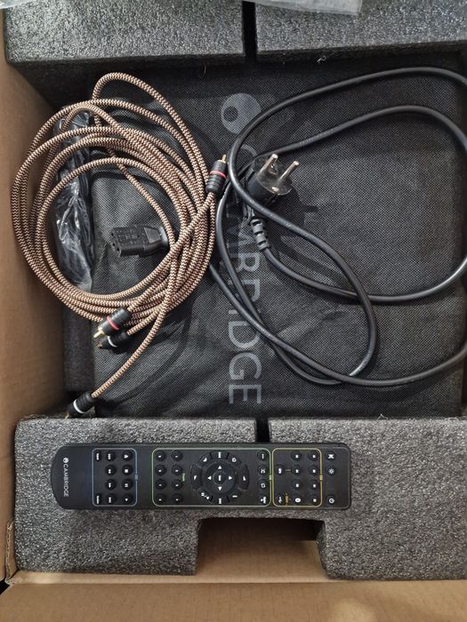 Cambridge Audio CXN V2 czarny.