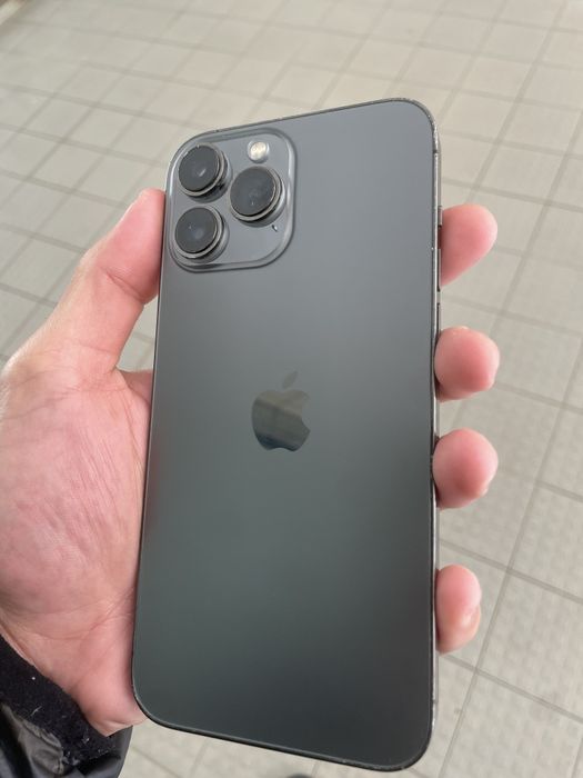 IPhone 13 Pro Max excelente