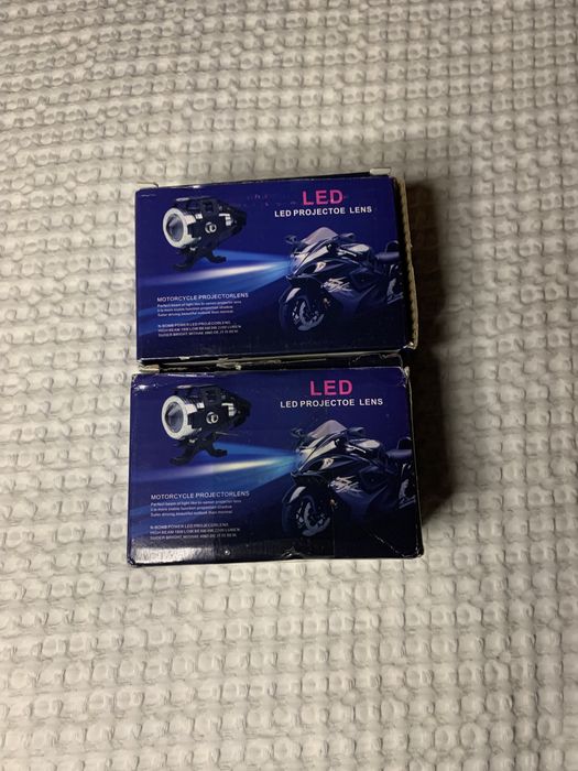 Luzes Led brancas para motociclo