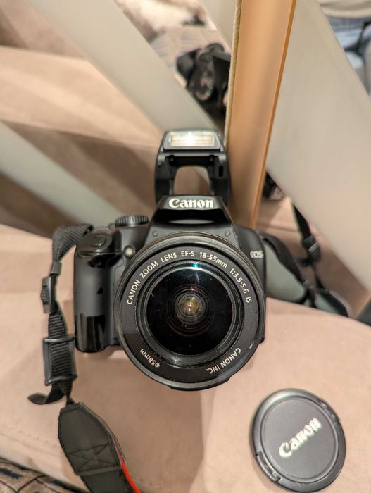 Canon EOS 1000D фотоапарат