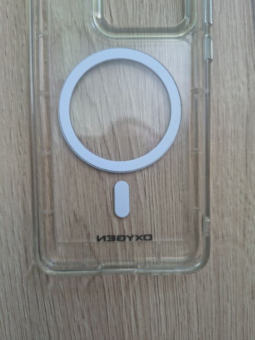 Etui oryginał oxygen plecki smartfon telefon Motorola 50 przezroczyste