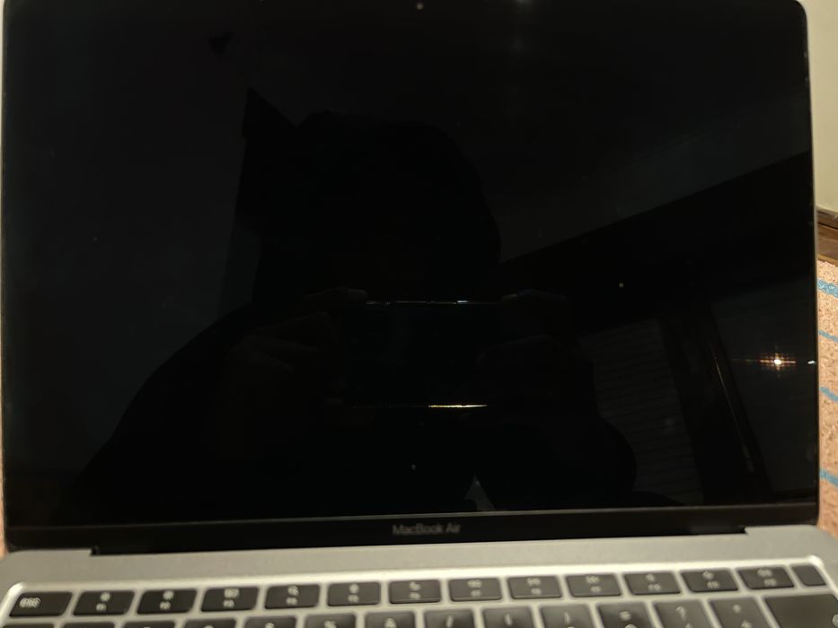 Macbook air M1 2020