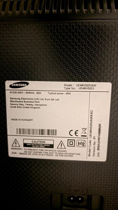 Samsung 48' SmarTV UE48H5203AW  (121 cm)