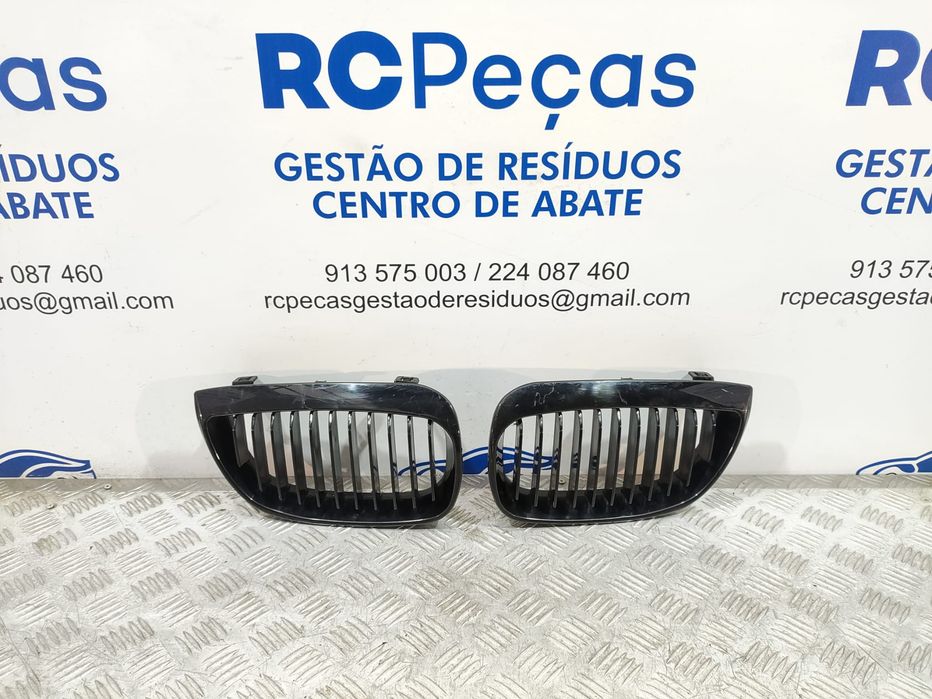 Grelha Pára-choques Frente Frontal Original BMW Serie 1 E81 E82 E87