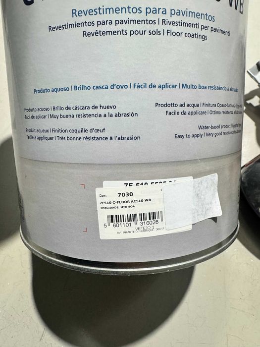 Tinta - Revestimento de Pavimento Cinzento 4L