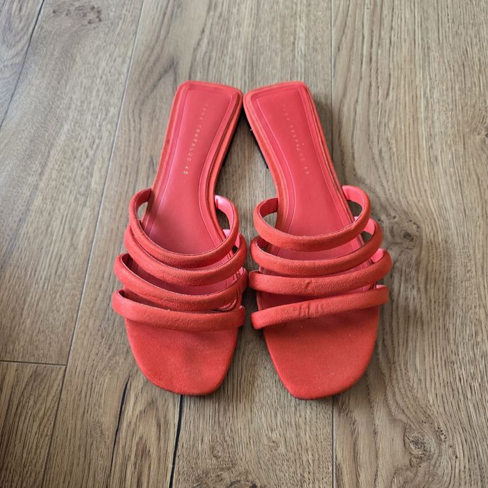 Klapki płaskie buty Zara 40