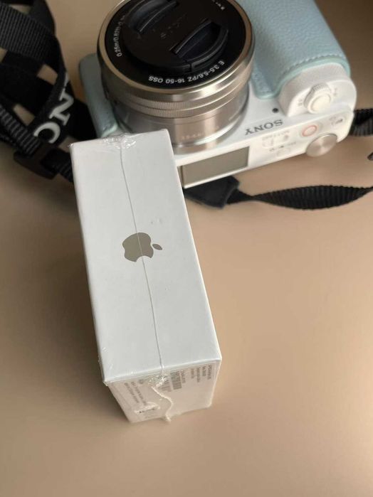 Nowe Zapakowane Słuchawki Bluetooth Apple AirPods 4 (ANC)