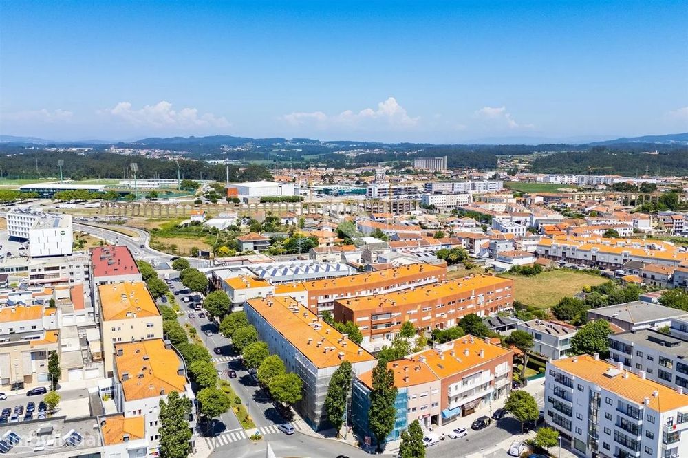 T2 com suíte, varanda e garagem | Benguiados, Vila do Conde