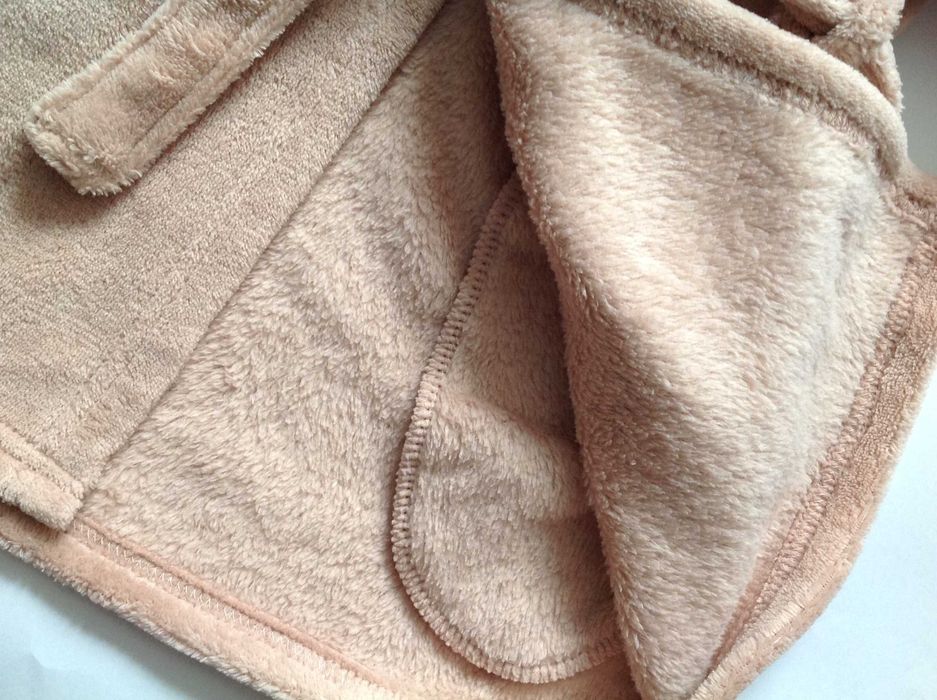 Zara miękki pudrowy szlafrok 104 - 110