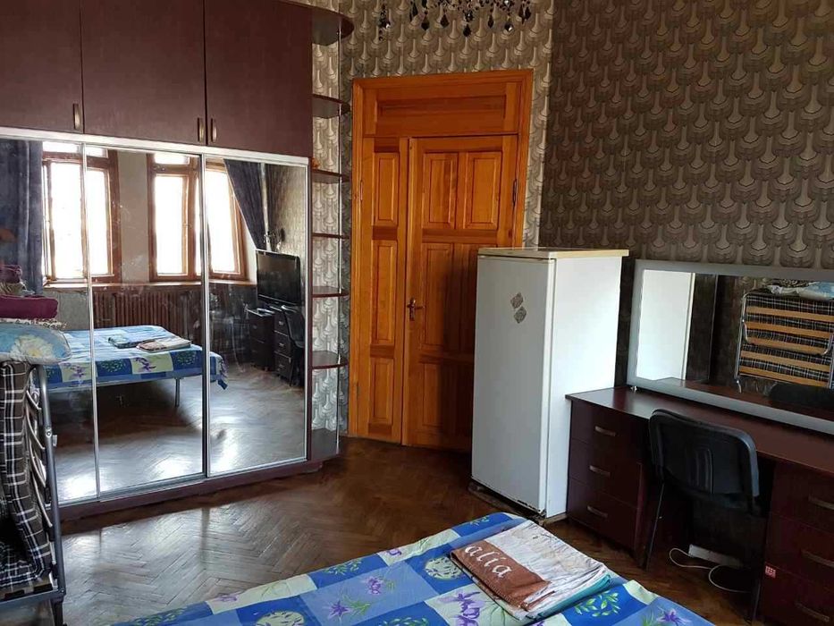 Комната центр без хозяев в центре