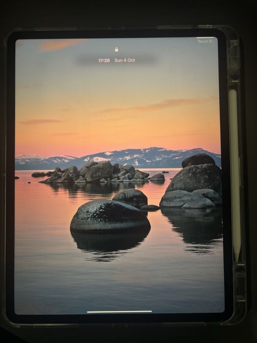iPad Air 13’’ M4 128GB Wi-Fi + Apple Pencil Pro + Capa
